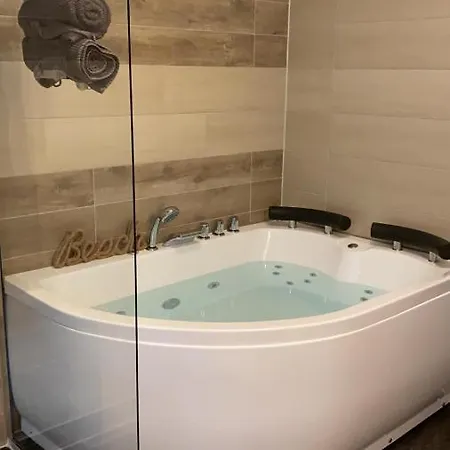 Stadtvilla Intzeplatz - Borkum Apartament Remscheid